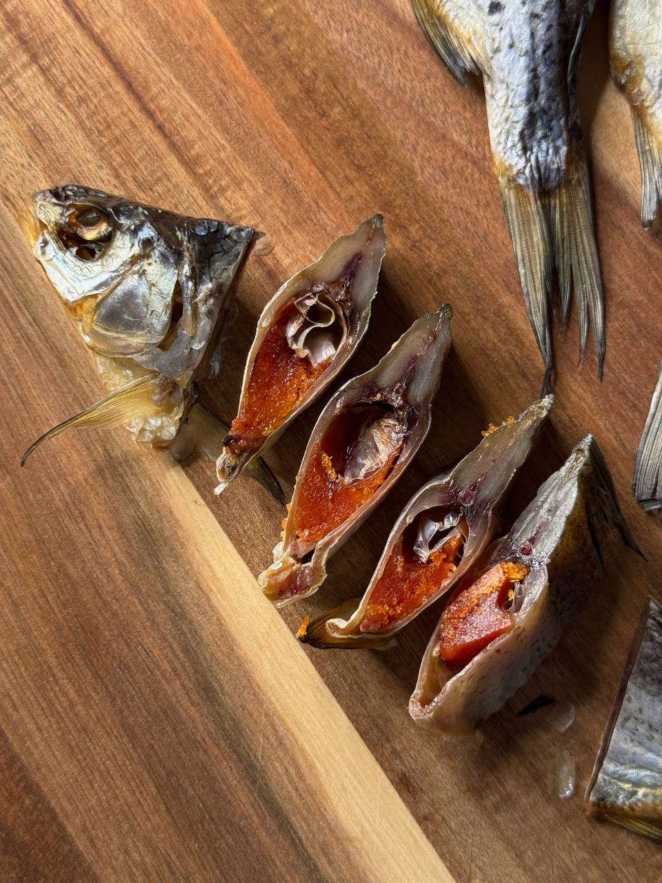 Dried Taran Standart with caviar (Молодая Вяленая Тарань с икрой 50%)